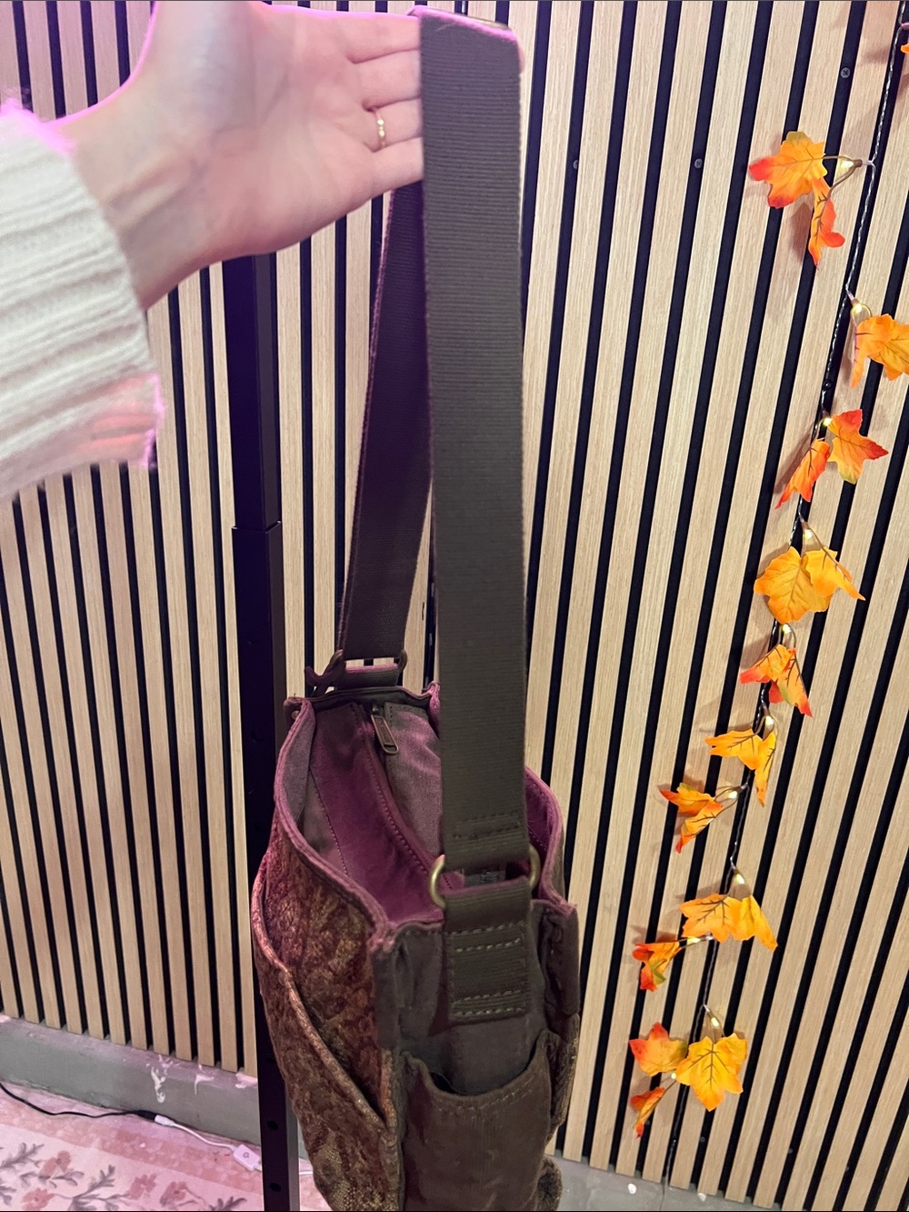 FOSSIL TAPESTRY BAG - Picture 8 of 10
